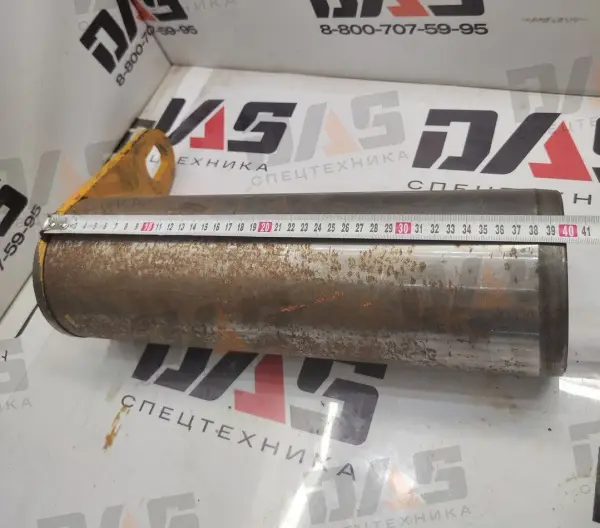 Палец D=130 мм, L=410/420 мм (средней оси коромысла) CDM863