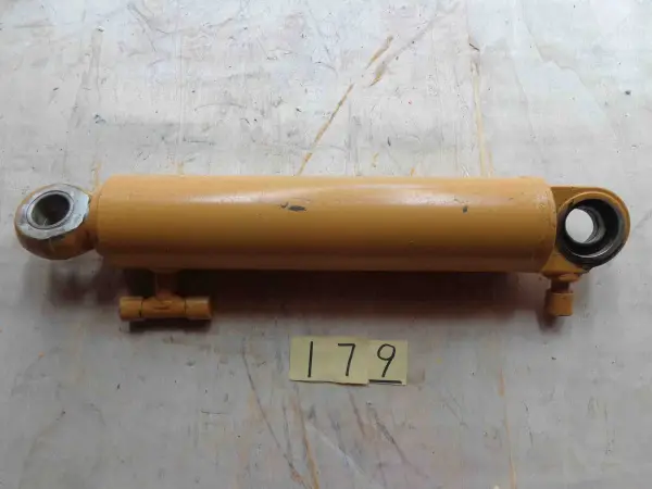 Гидроцилиндр рулевой XGYG01-042  LW-500F 