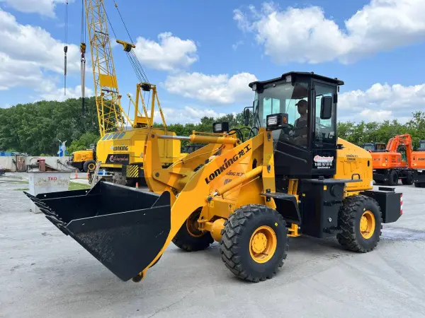 Фронтальный погрузчик Lonking CDM926 купить в Томске