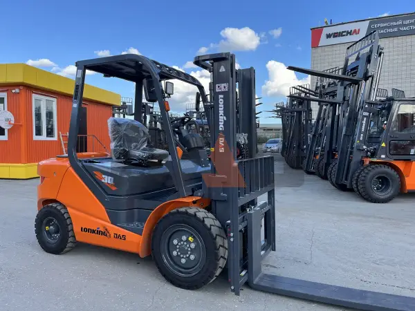 Дизельный вилочный погрузчик Lonking FD30T купить в Томске