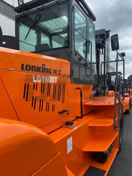 Дизельный вилочный погрузчик Lonking LG160DT купить в Томске