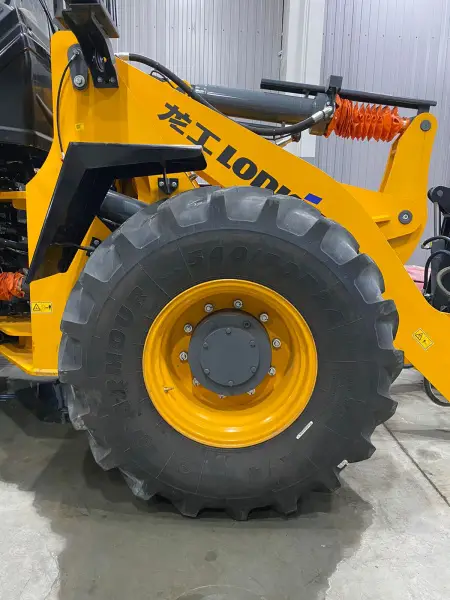 Фронтальный погрузчик Lonking CDM835 AGRI