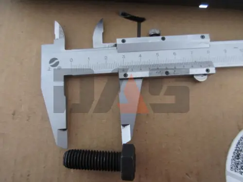 Болт М10х30