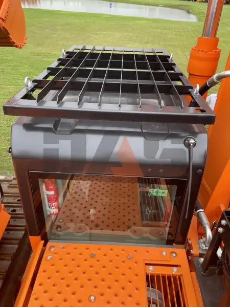 Экскаватор Lonking CDM6490F купить в Томске