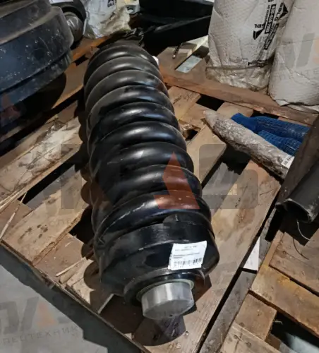 Натяжитель цепи (гусеницы) CDM6225