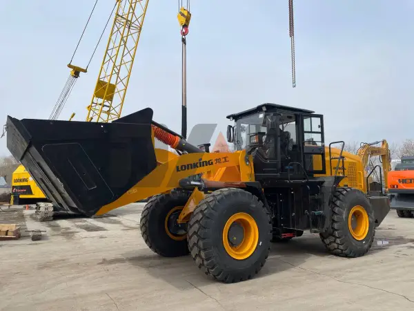 Фронтальный погрузчик CDM856H купить в Томске