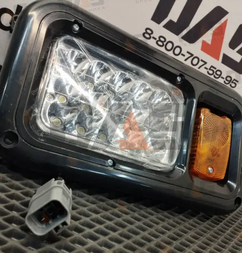 Блок-фара правая LED